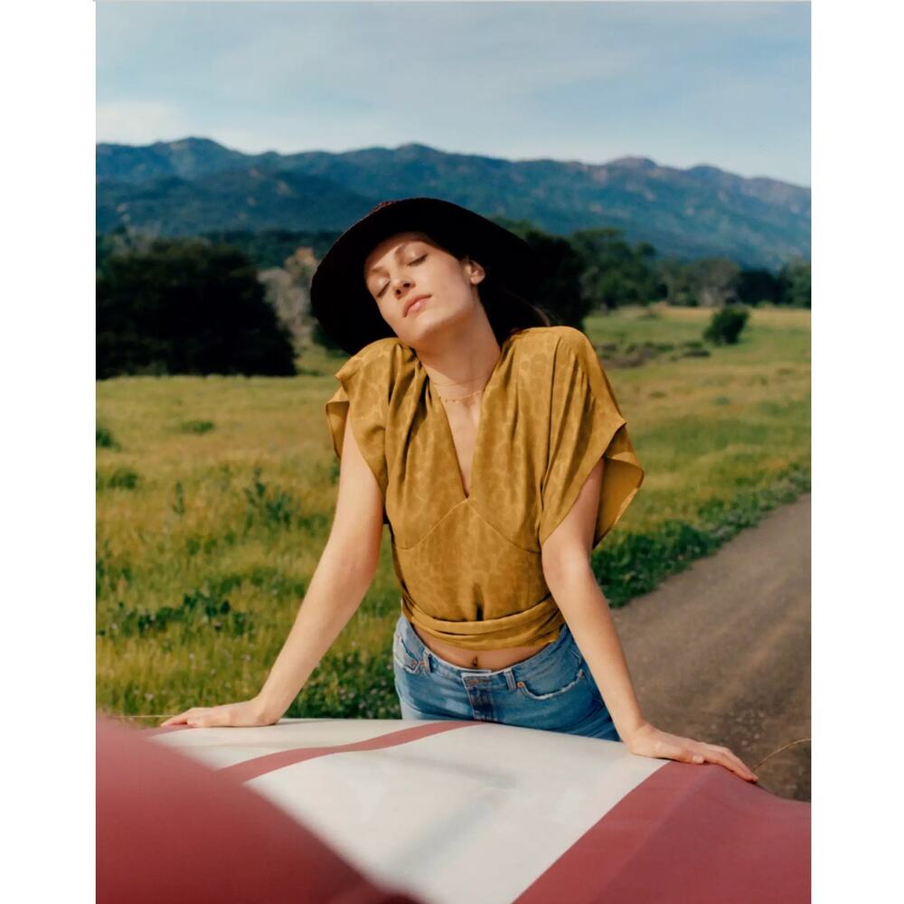 Current Air for Anthropologie Mindy Dolman-Sleeved Blouse Mustard Yellow sz. S